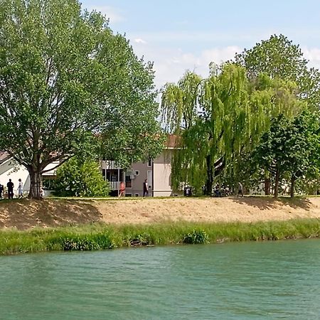 Vicino Al Prato Della Valle Intero Appartamento Parcheggio Facile Di Fronte 파도바 외부 사진