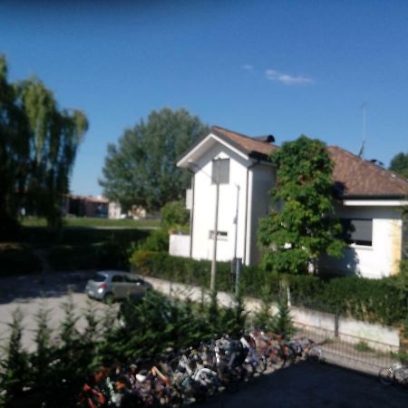 Vicino Al Prato Della Valle Intero Appartamento Parcheggio Facile Di Fronte 파도바 외부 사진